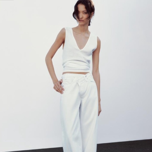 Zara Crossover Waist Wide Leg Cropped White Jeans 2 - Picture 1 of 11